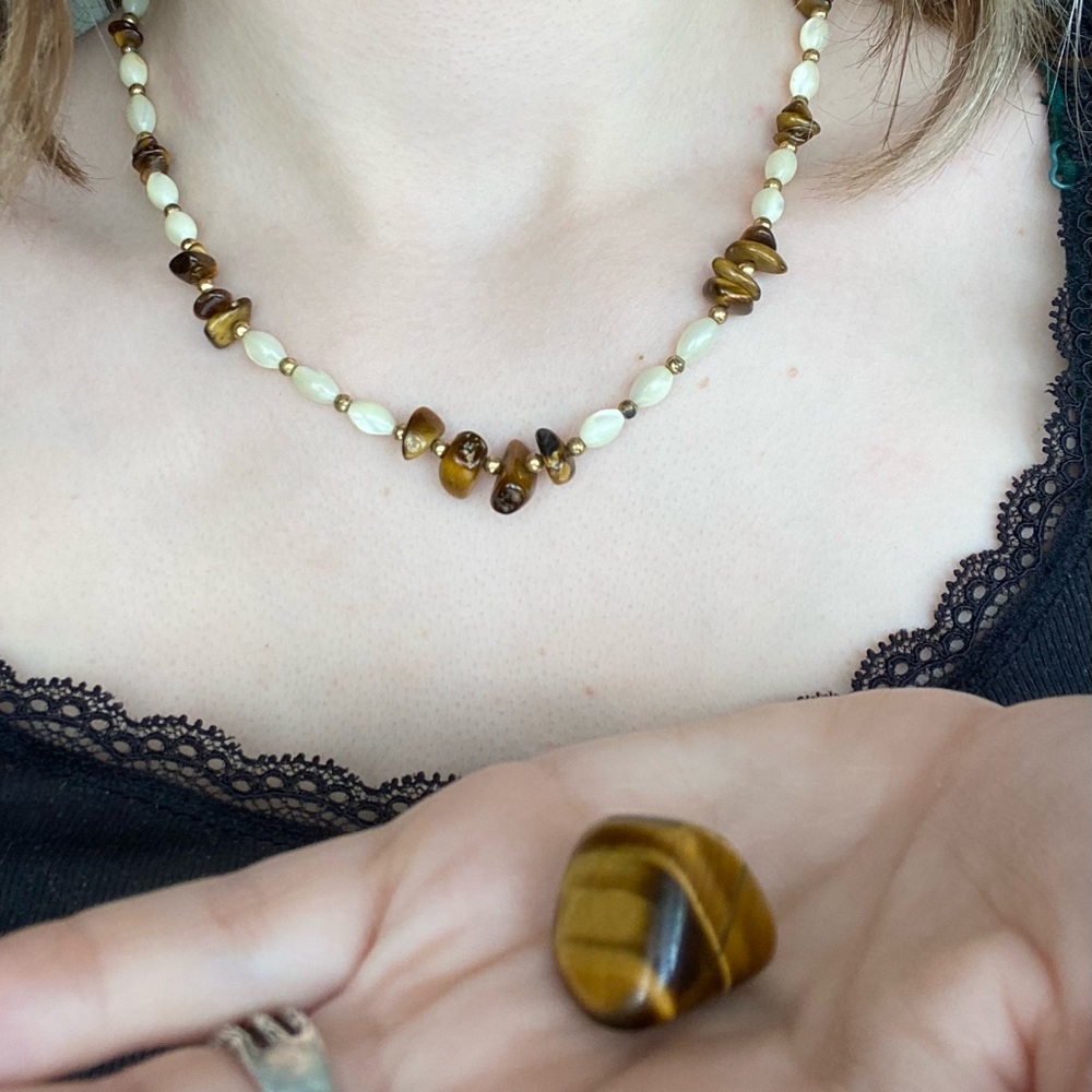 tigers eye necklace with tigers eye tumbled stone
